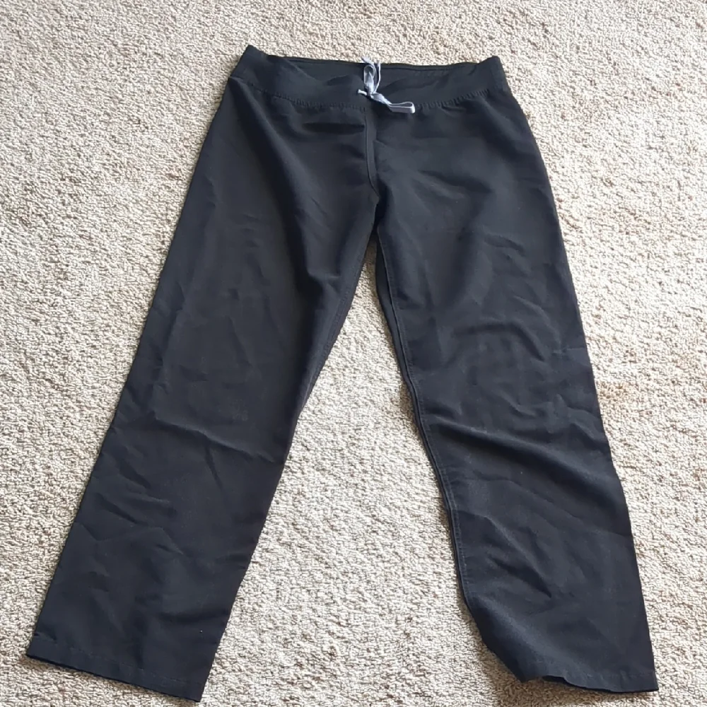 Figs Scrub Women's Black size Small - Picture 1 of 2